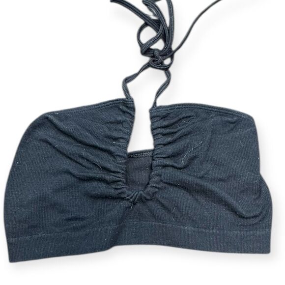 OUT FROM UNDER FOR URBAN OUTFITTERS Black Ribbed Keyhole Halter Bralette Size XS - Picture 2 of 5